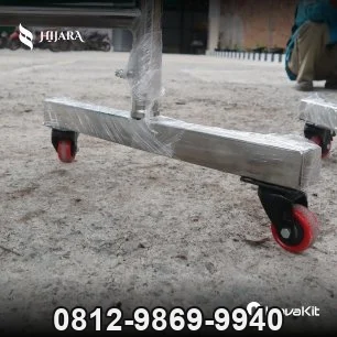 Pembatas Shaf Kain